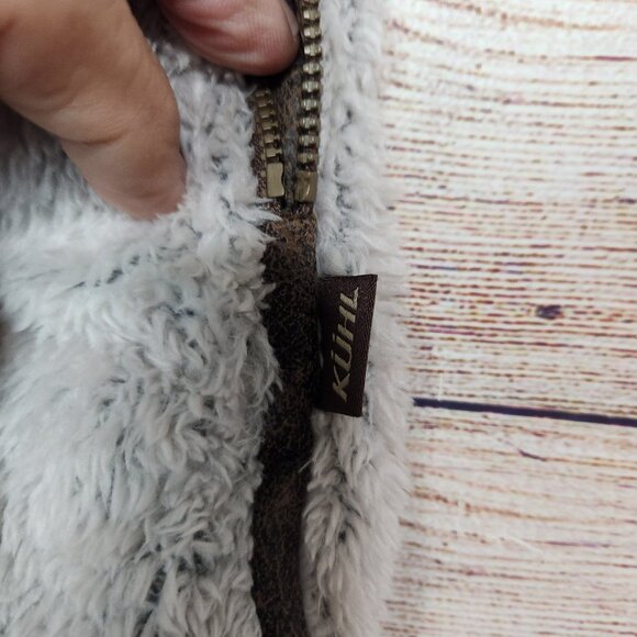 Kuhl Women's Flight Vest Size Small Hooded Soft Cozy Jacket Beige Sherpa Fleece - Picture 5 of 16